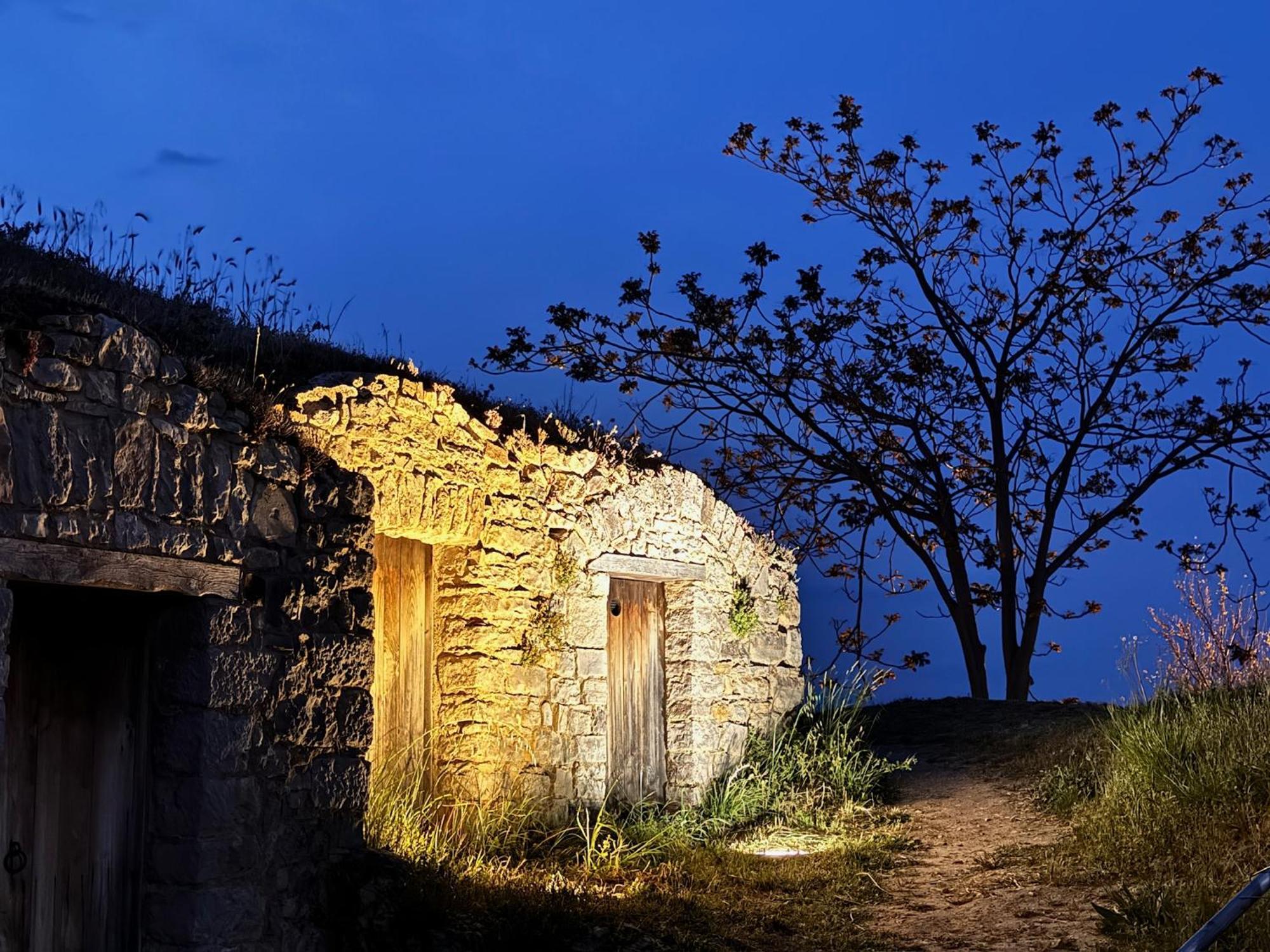 La Casa Dell'Artista Di Vittorio Vertone Pietragalla Екстер'єр фото